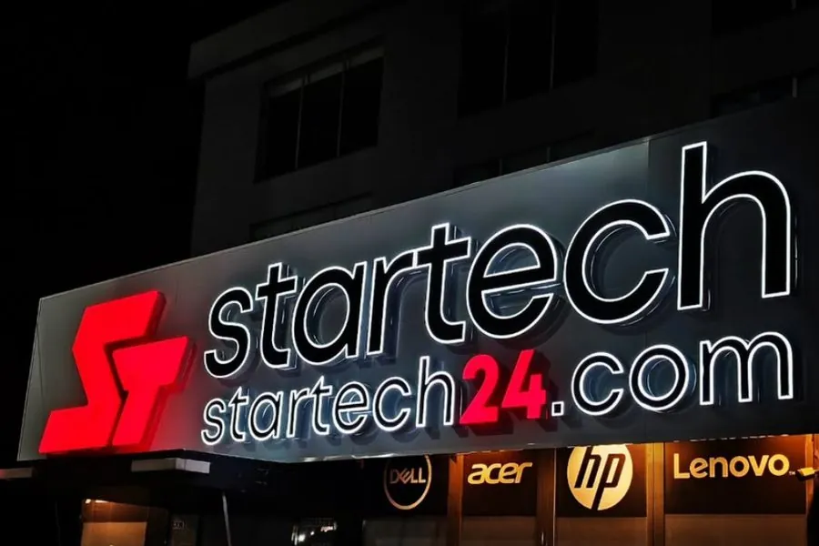 Illuminated signs: Startech